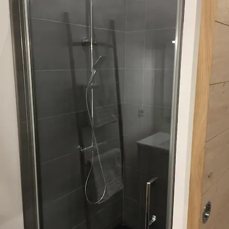 L'arbousier Konukevi Cassis